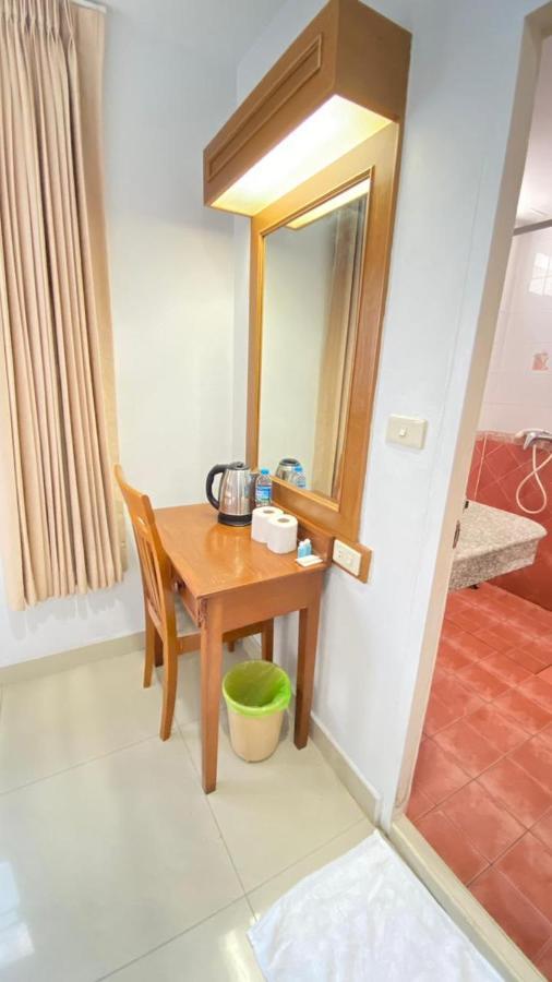 Khách sạn Royal Swiss 3*