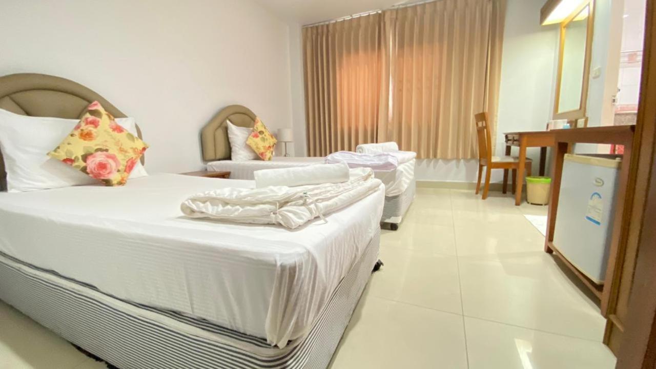 Royal Swiss Khách sạn 3*